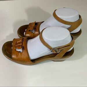 Dansko Adina Leather Butterfly Sandals 36